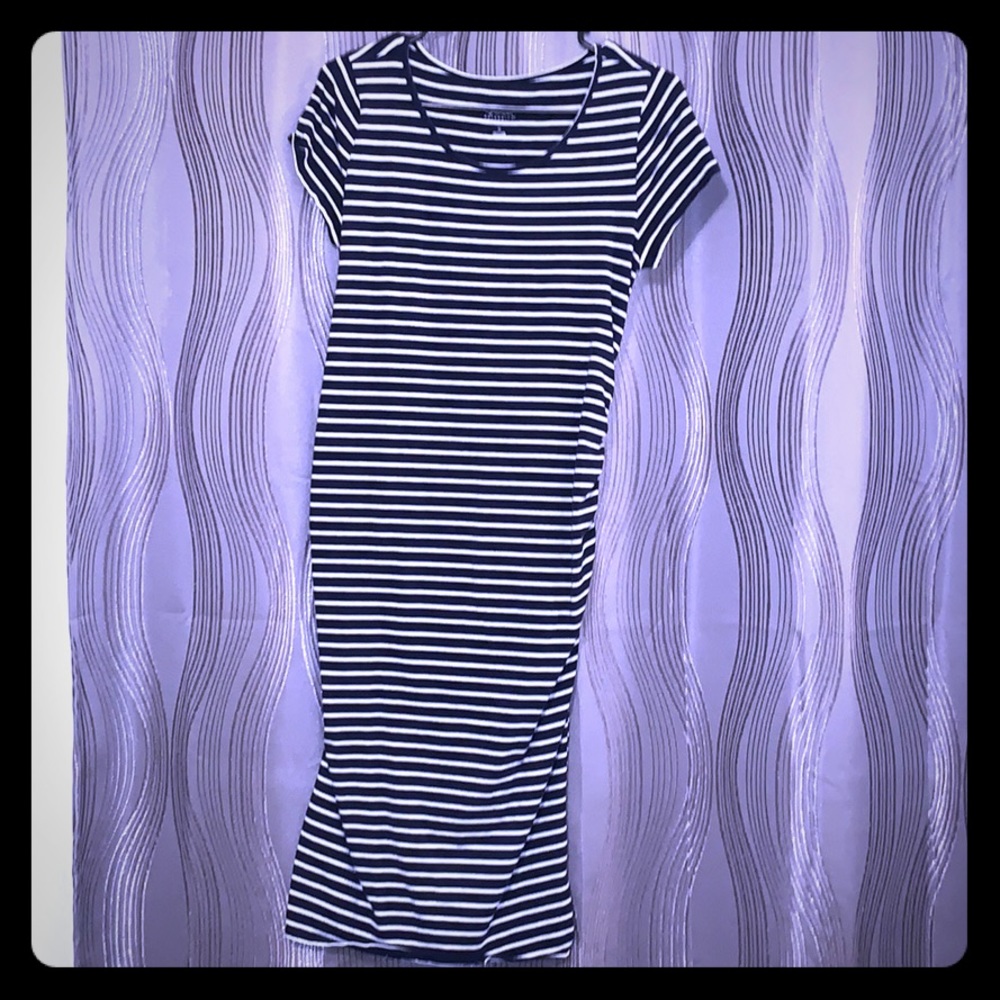 Maternity bodycon dress